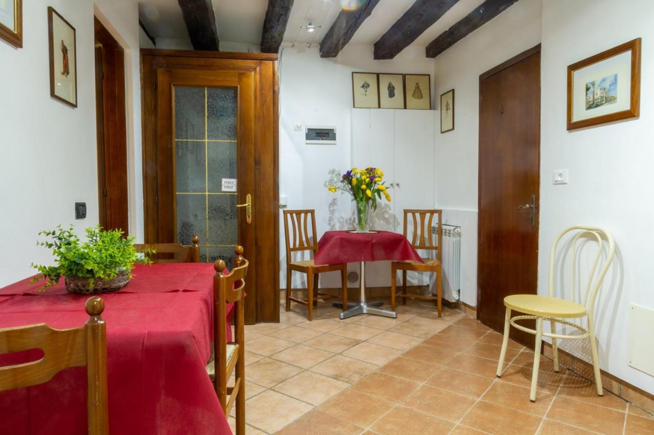 Art Dreams Apartment Teatro Italia Венеция Екстериор снимка
